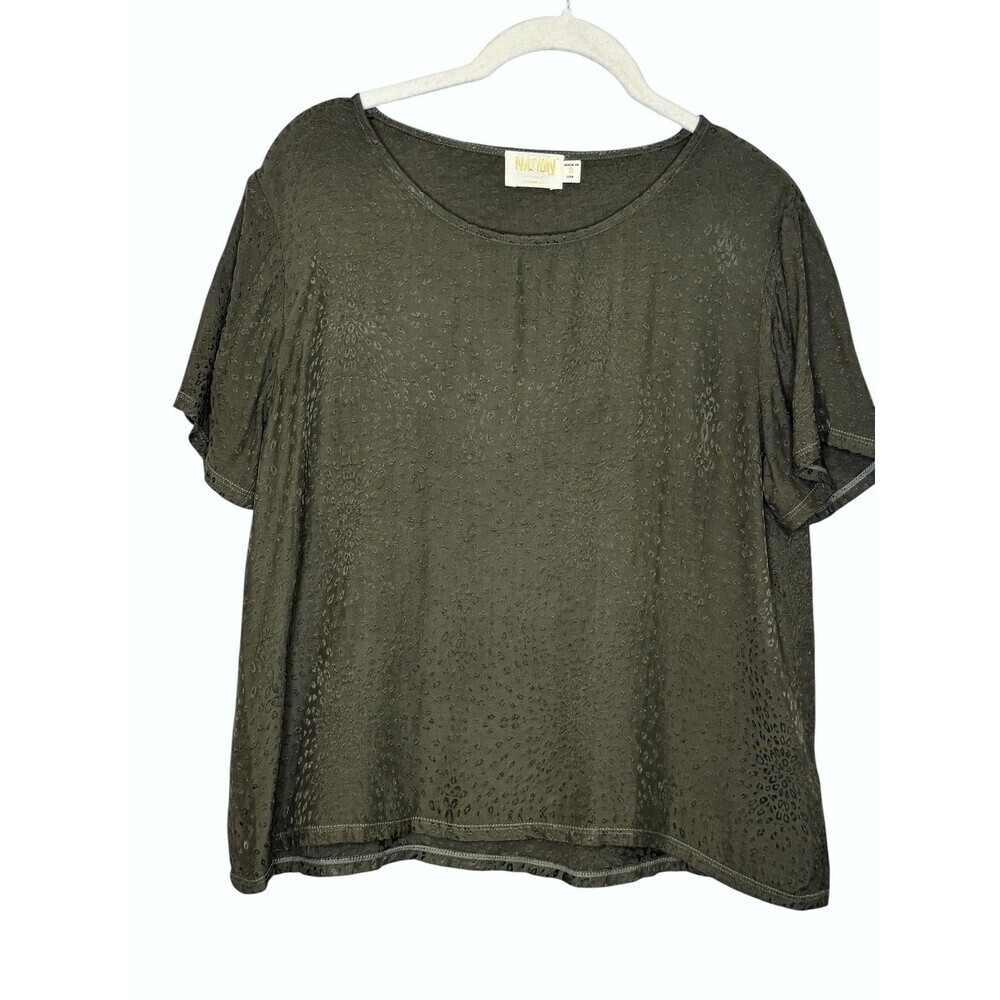 Nation LTD Blouse Womens Small Green Animal Print Short Sleeve Scoop Neck Top